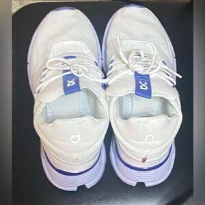 On Cloud Similar Purple & White Athletic Shoes